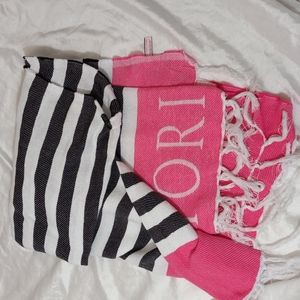 VS Victoria's Secret Beach Blanket 100%Cotton